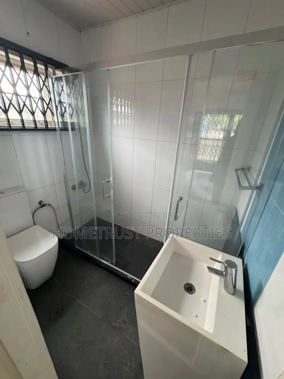 Furnished 2bdrm House in East Legon, Boundary Road Area for rent in Boundary Road Area