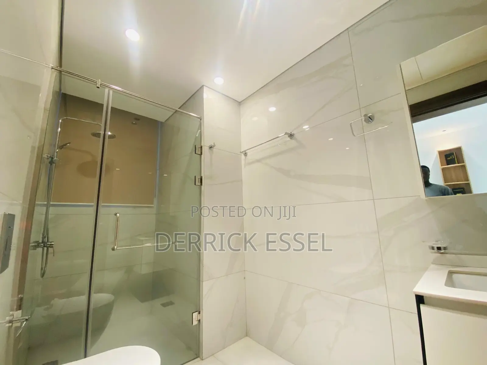 Furnished 2bdrm Apartment in Kojo_Realestate, Dzorwulu for rent in Dzorwulu