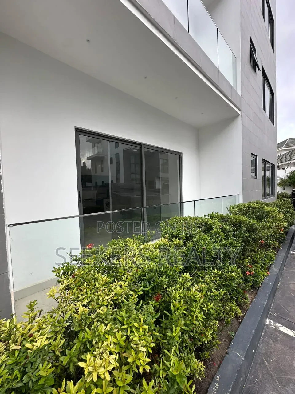 2bdrm Apartment in Seekers Realty, Ghana Flag for rent in Ghana Flag
