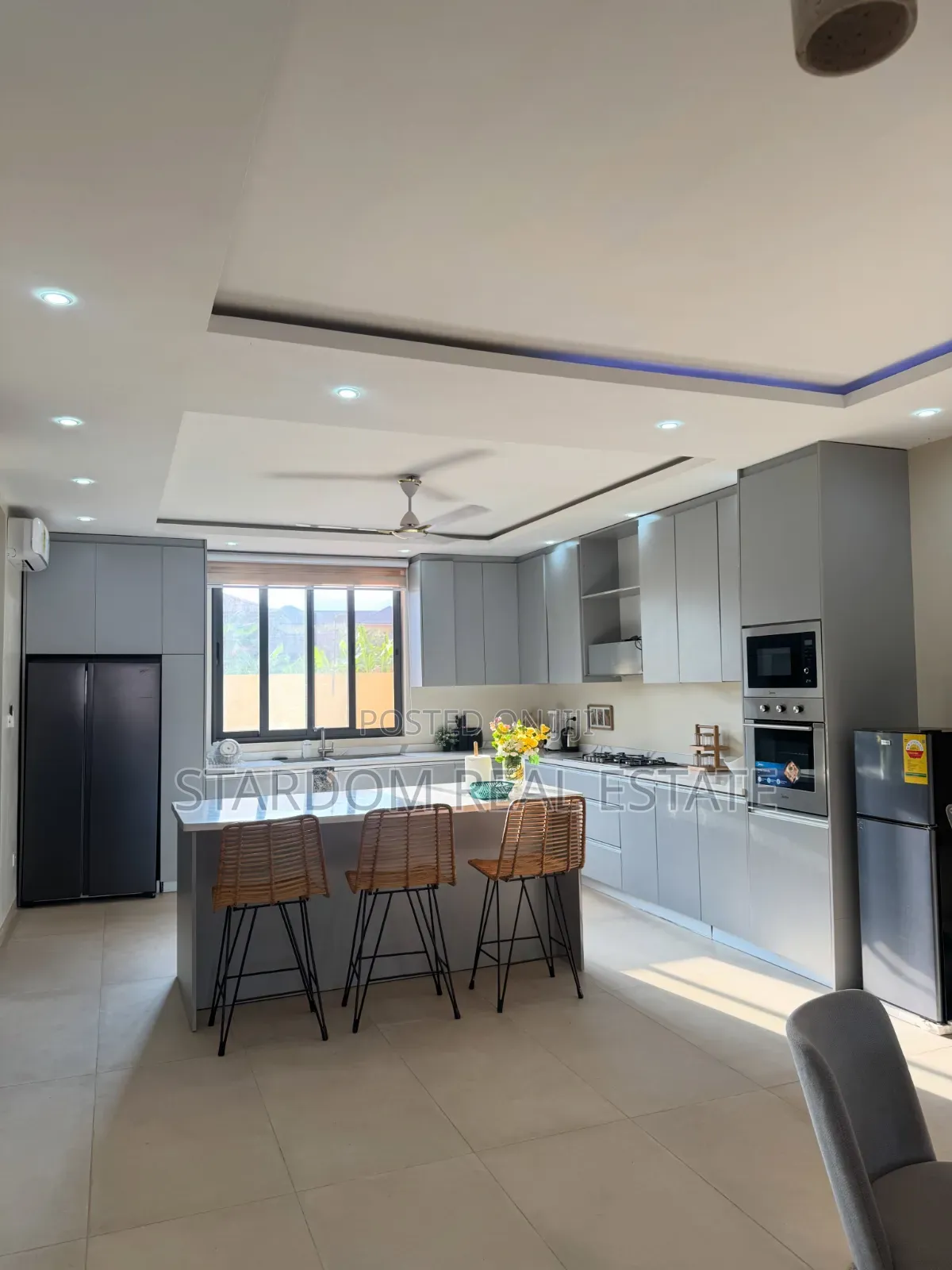 Furnished 4bdrm Duplex in Adenta, Barrier for rent in Barrier