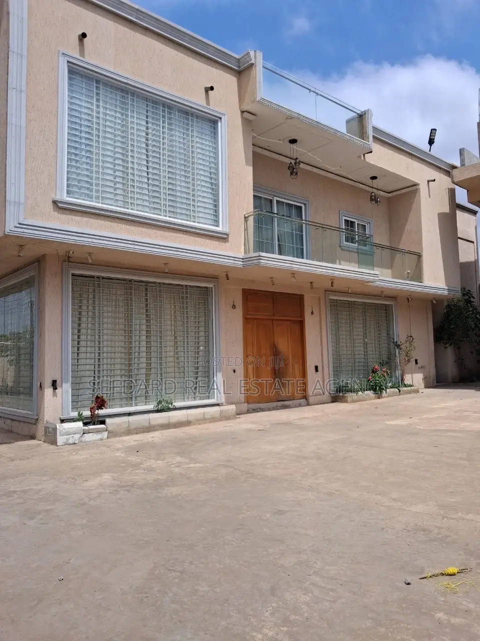 10bdrm House in Sefdard Properties, Adjiriganor for sale in Adjiriganor