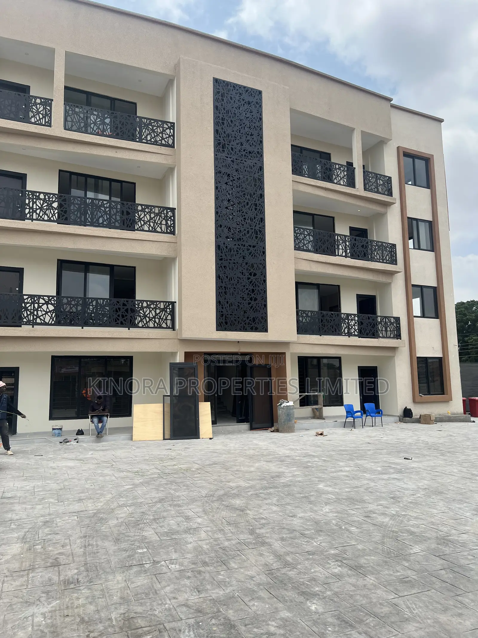2bdrm Apartment in Winsconsin, North Legon for rent in North Legon