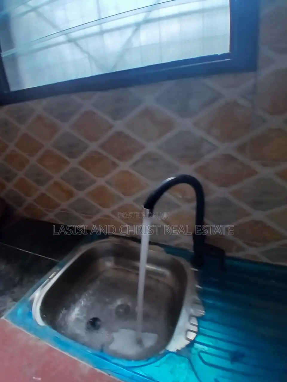 1bdrm Apartment in Lasisi And Christ, Amasaman for rent in Amasaman