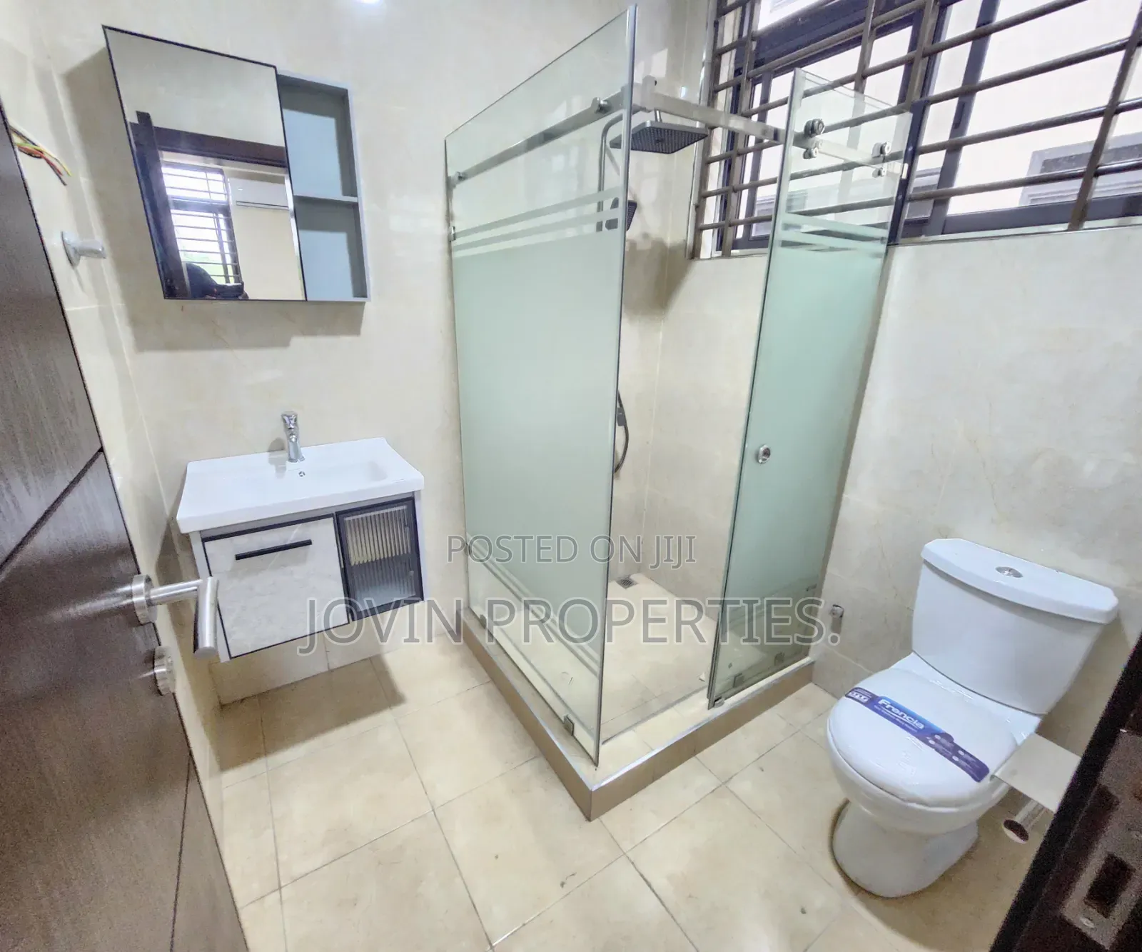 4bdrm House in Jovin Properties, Valley View Area for rent in Valley View Area