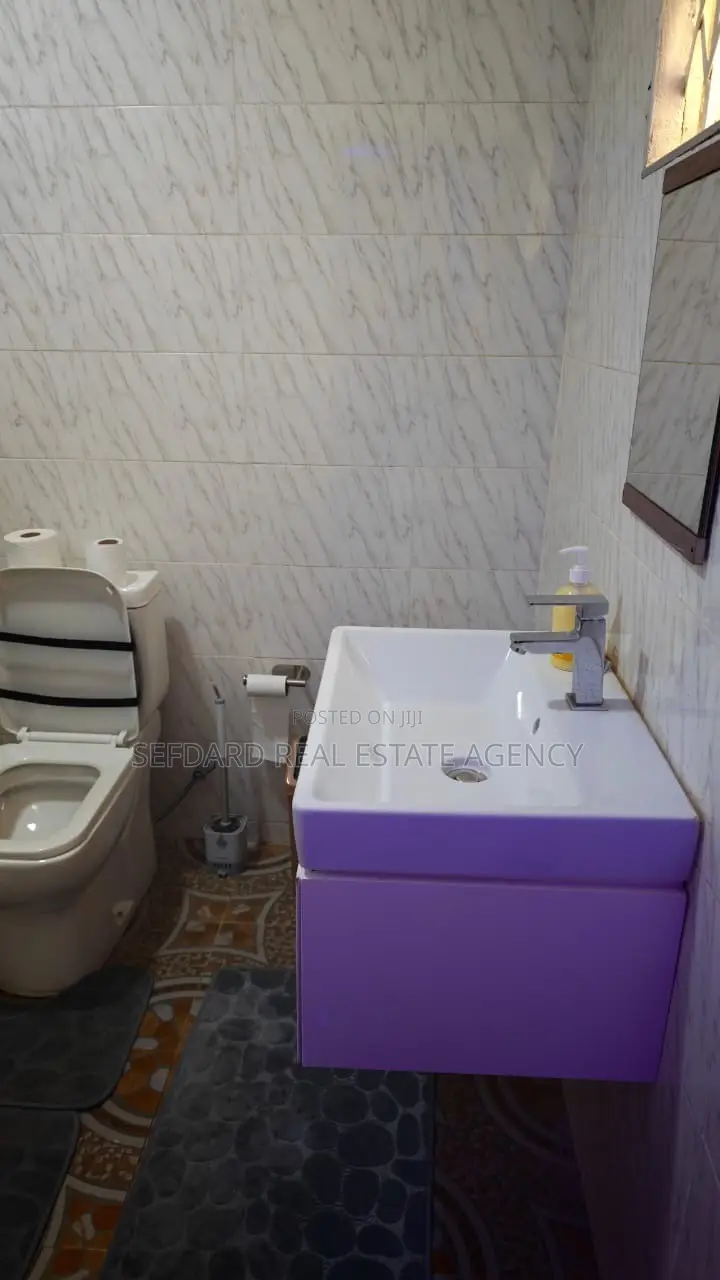 3bdrm House in Sefdard Properties, Amasaman for sale in Amasaman