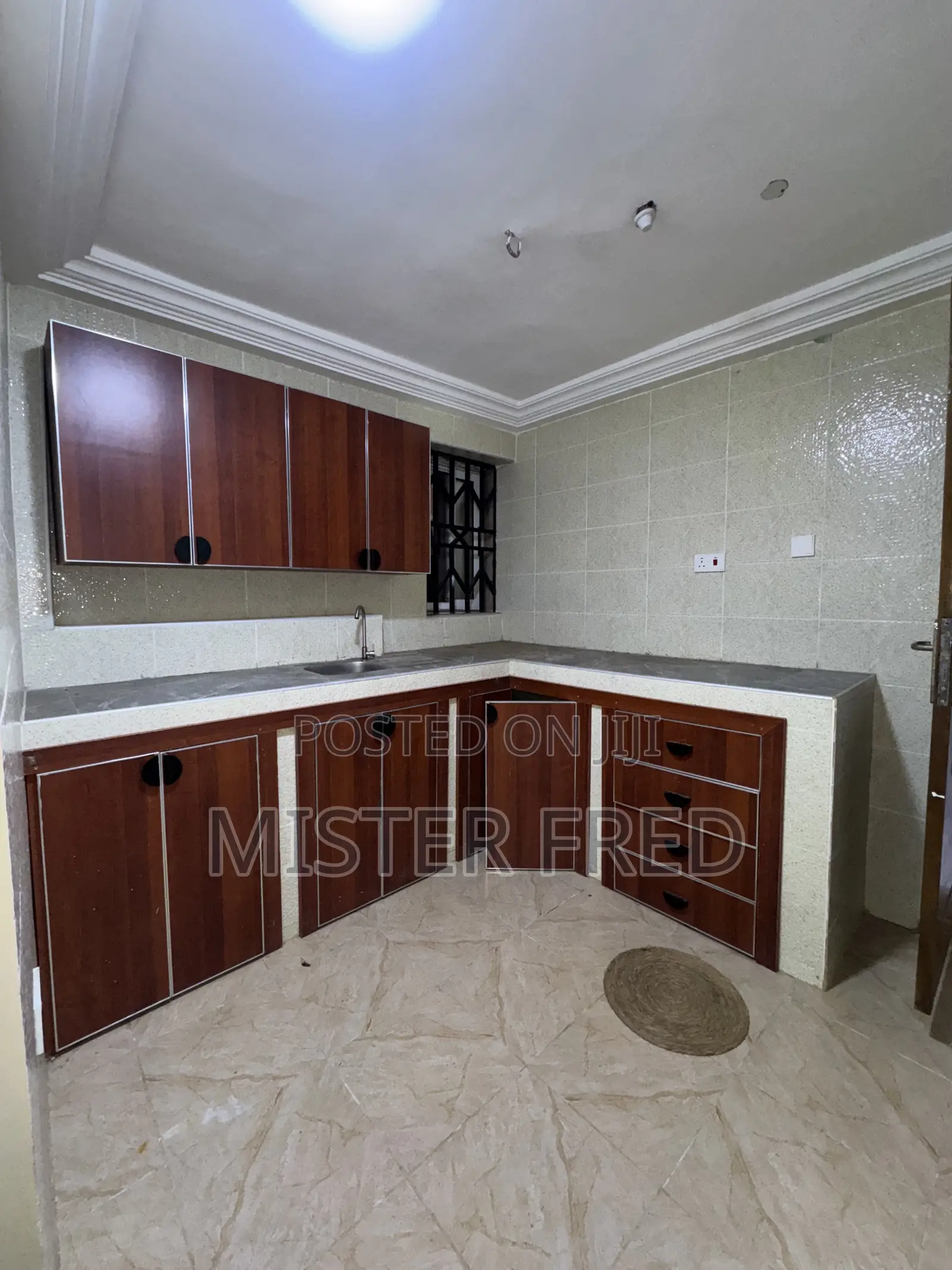 1bdrm Apartment in Redtop, Weija for rent in Weija