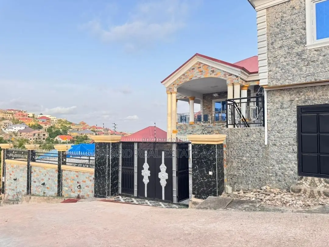 5bdrm House in Sefdard Properties, Bortiano for sale in Bortiano