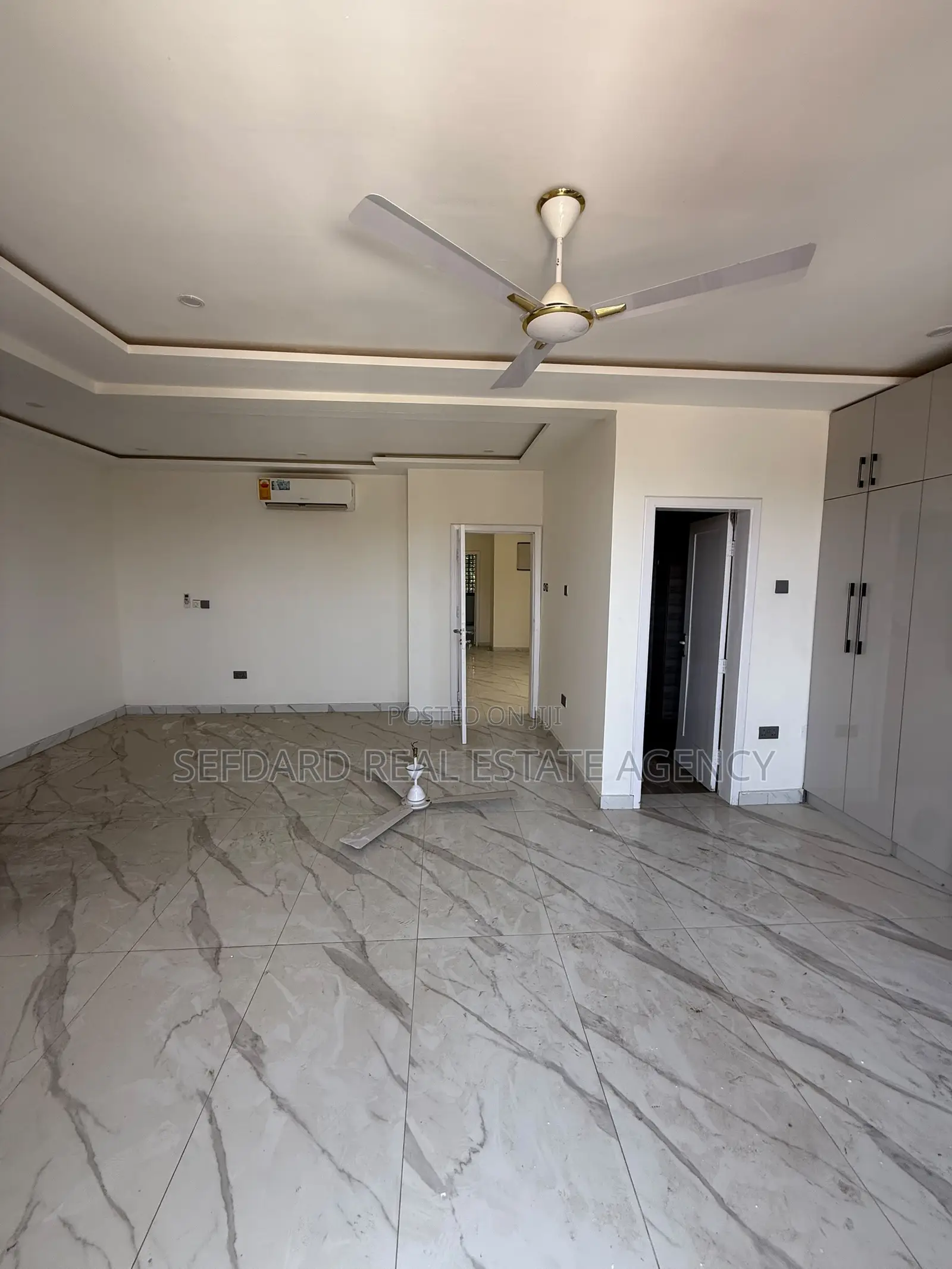 5bdrm Duplex in Sefdard Properties, Lartebiokorshie for rent in Lartebiokorshie