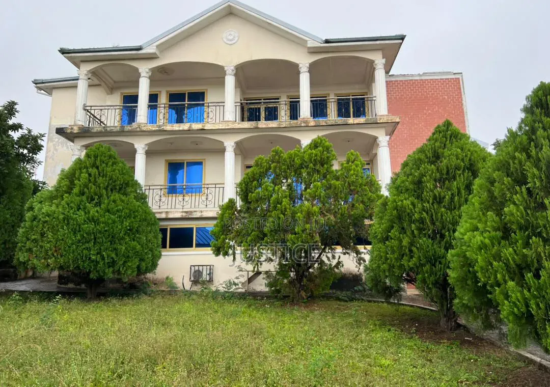 7bdrm Mansion in Mccarthy Hills for sale in McCarthy Hill