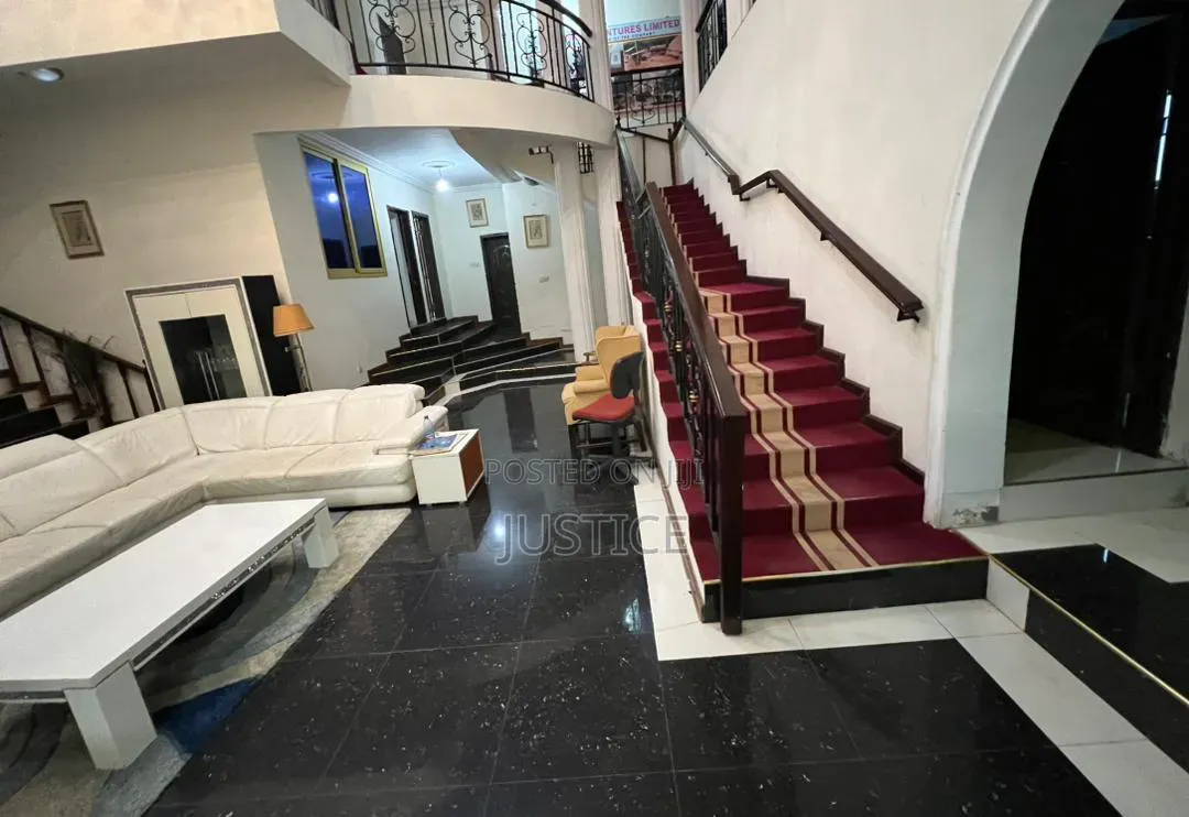 7bdrm Mansion in Mccarthy Hills for sale in McCarthy Hill