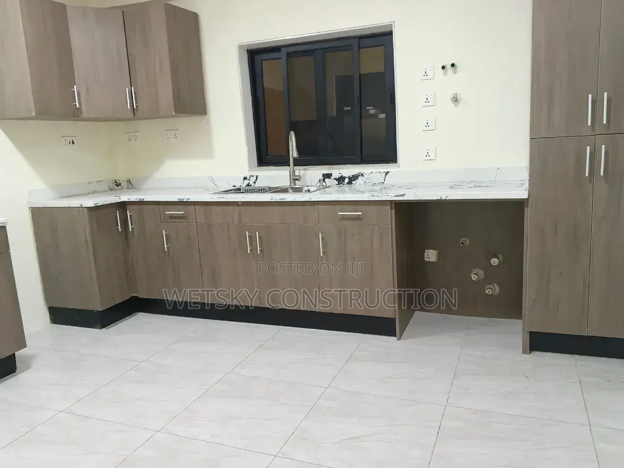3bdrm Apartment in Lapaz, Hong Kong for rent in Hong Kong
