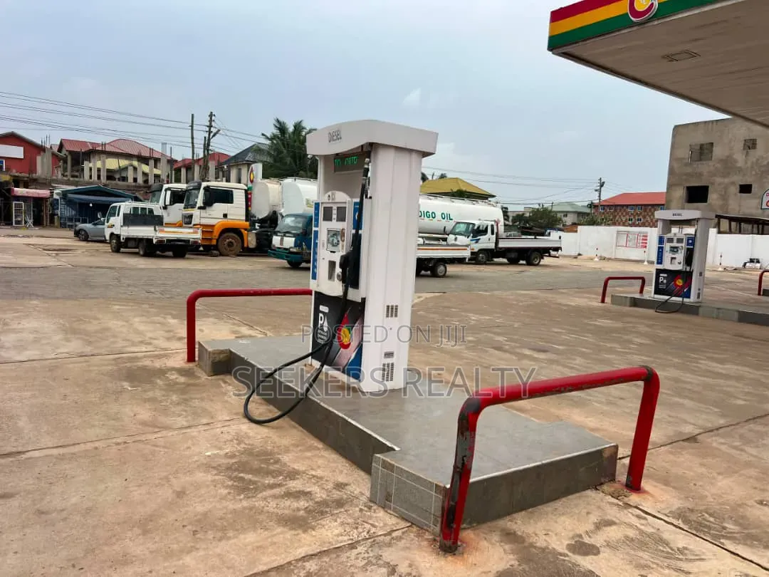 Filling Station for Auction Sale Adjiringanor School Junction. in Ability