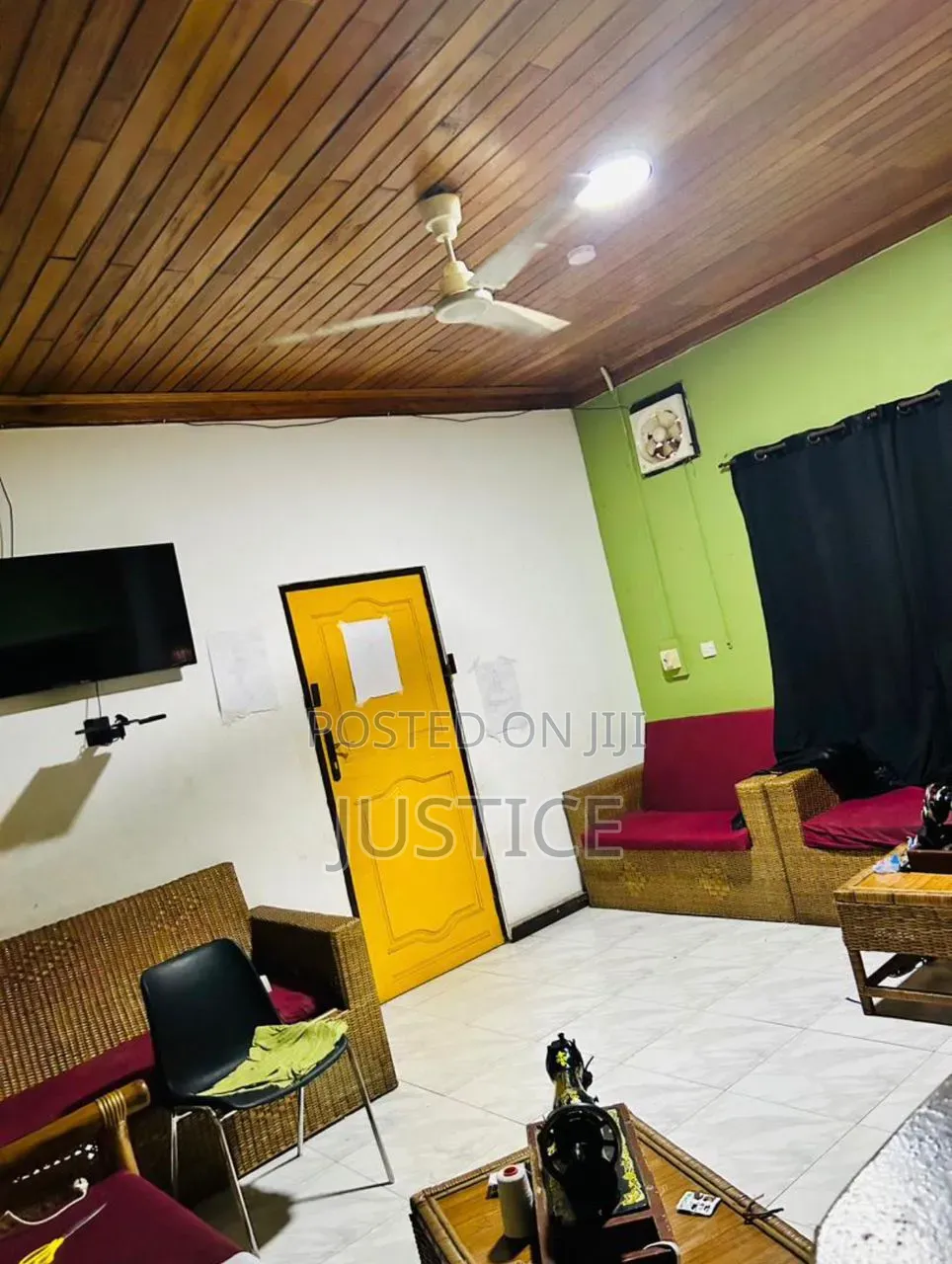 10 Bedrooms Guest House McCarthy Hills in McCarthy Hill