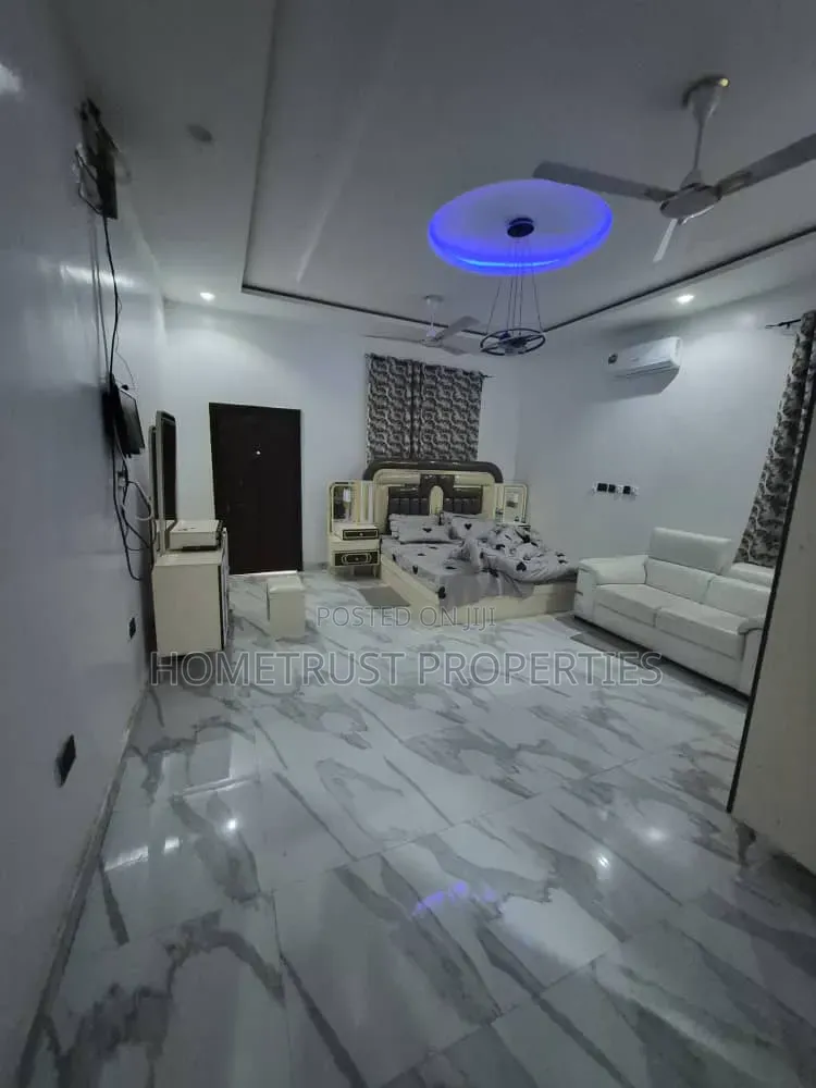 4bdrm Duplex in Kwabenya Acp for sale in Kwabenya