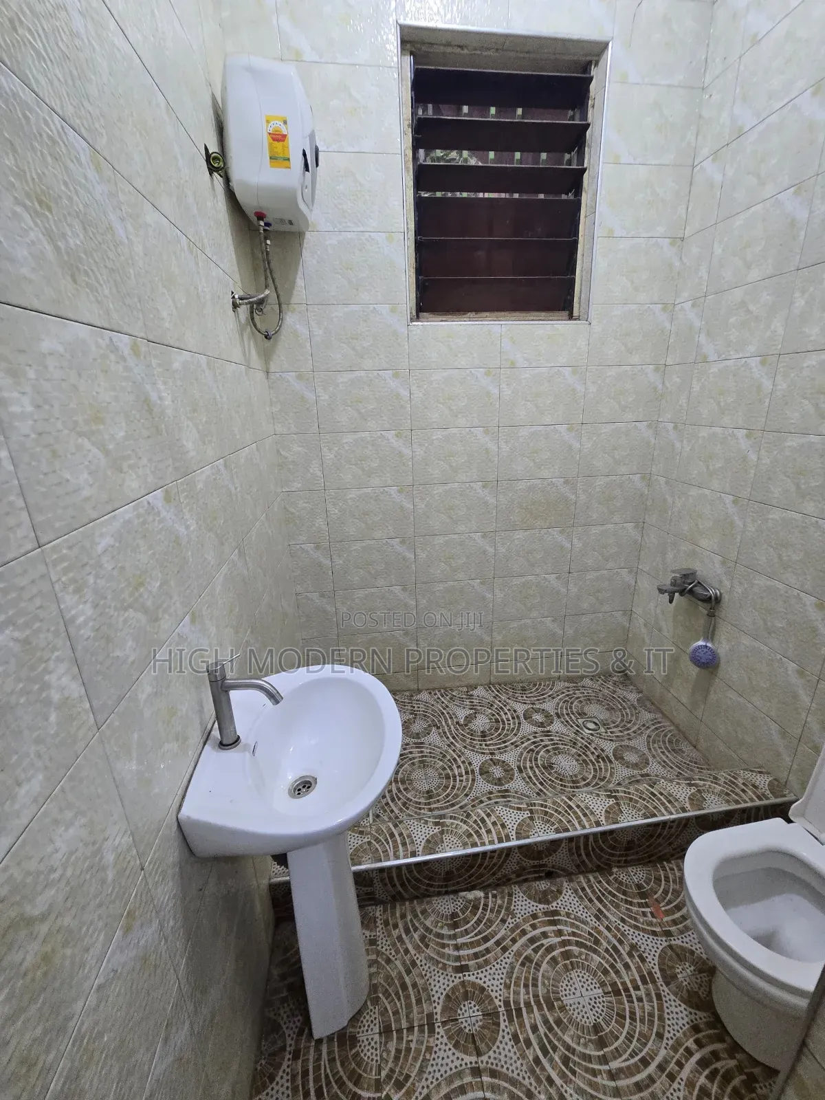 3bdrm Apartment in San Hotel, New Town for rent in New Town