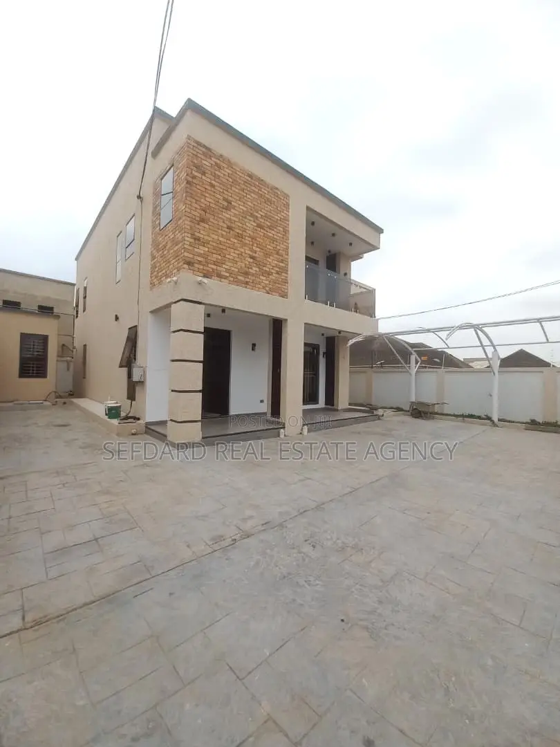 4bdrm House in Sefdard Properties, East Legon for sale in East Legon