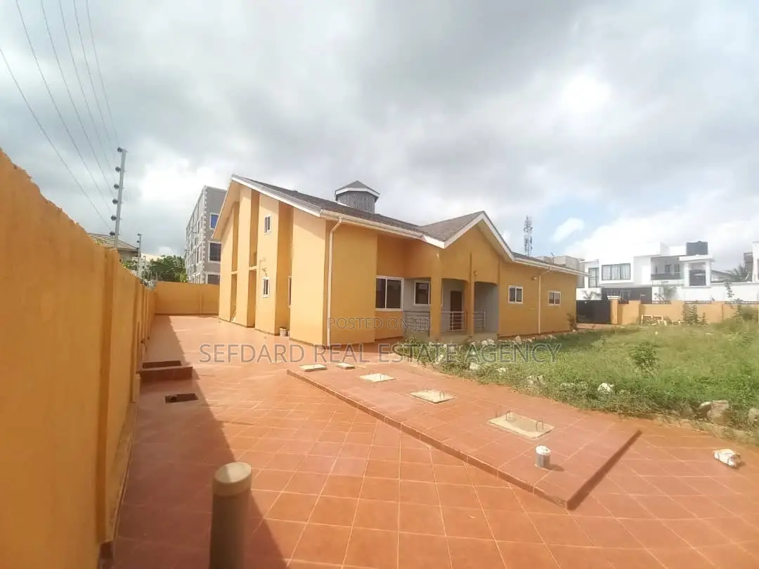 7bdrm House in Sefdard Properties, East Legon for rent in East Legon