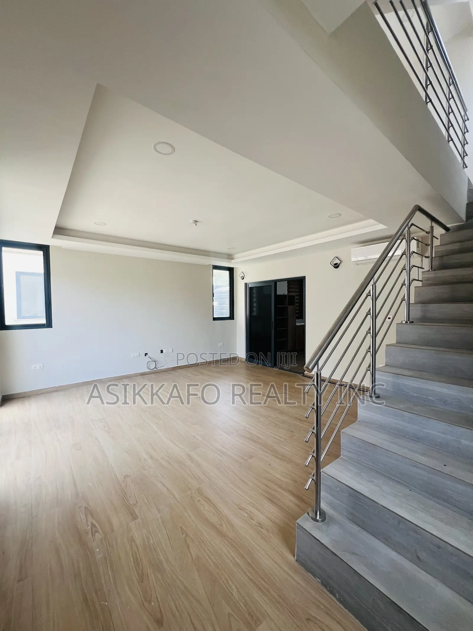 3bdrm Townhouse / Terrace in Goil Station Area, Tseaddo for rent in Tseaddo
