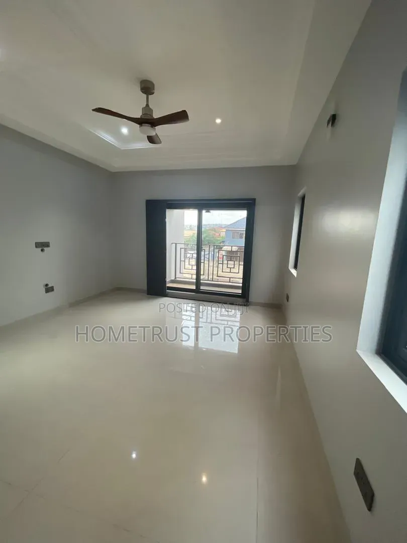 4bdrm Duplex in Agboba, School Park Area for rent in School Park Area