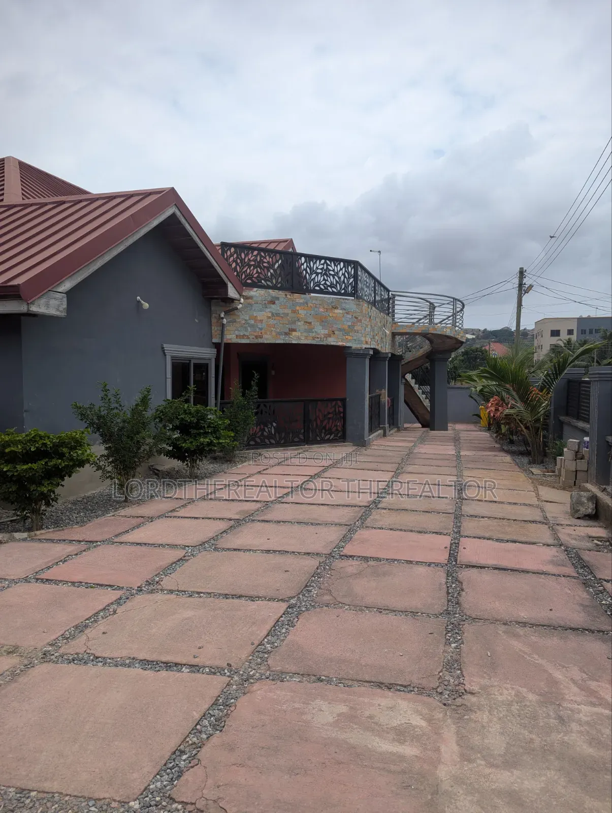 3bdrm Apartment in Pokuase for rent in Pokuase