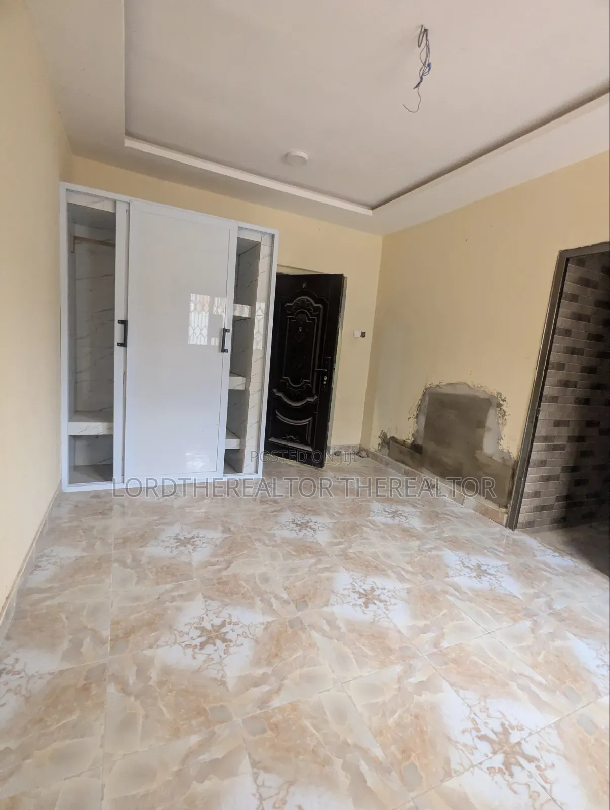 3bdrm Apartment in Pokuase for rent in Pokuase