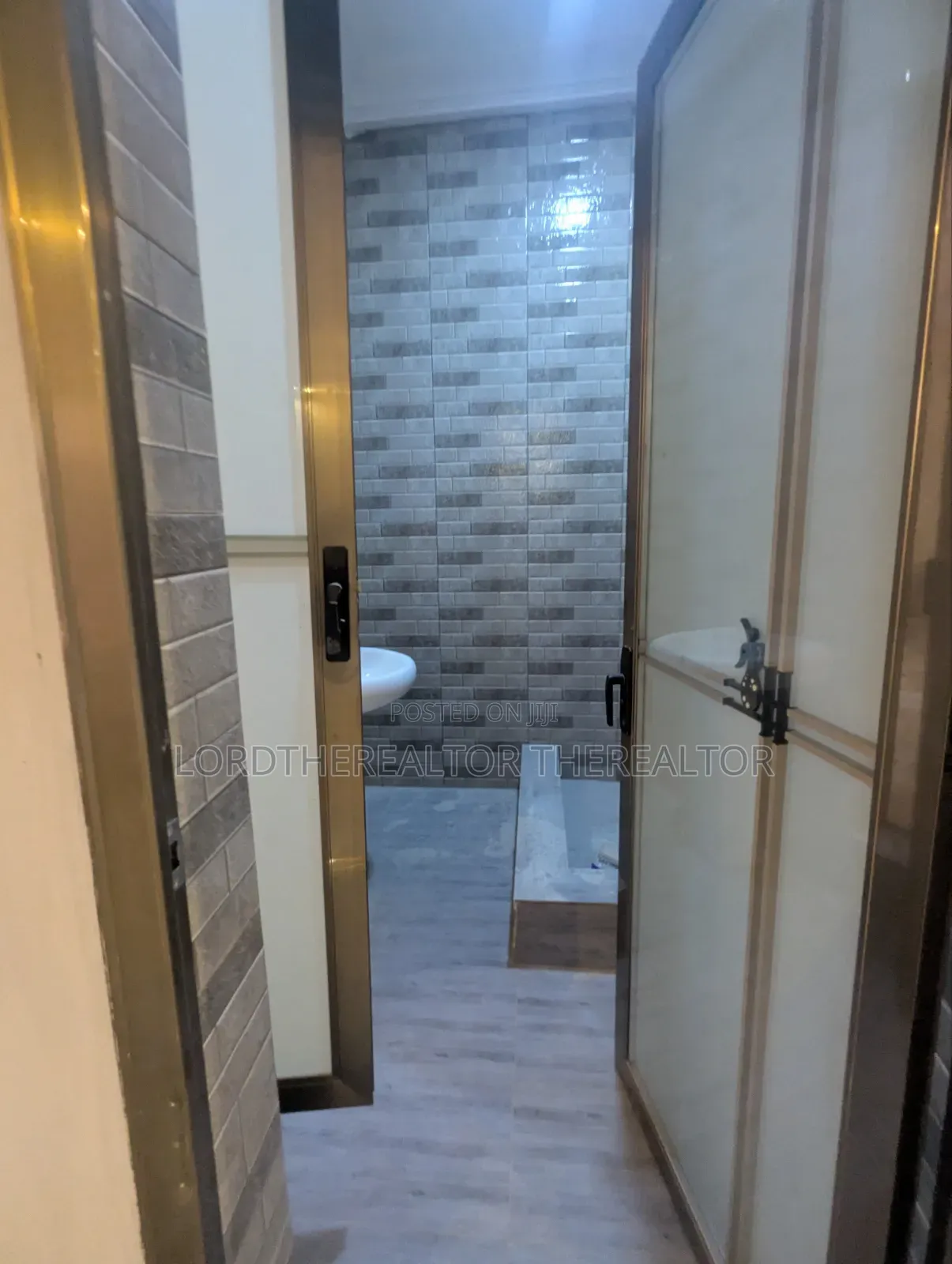 3bdrm Apartment in Pokuase for rent in Pokuase
