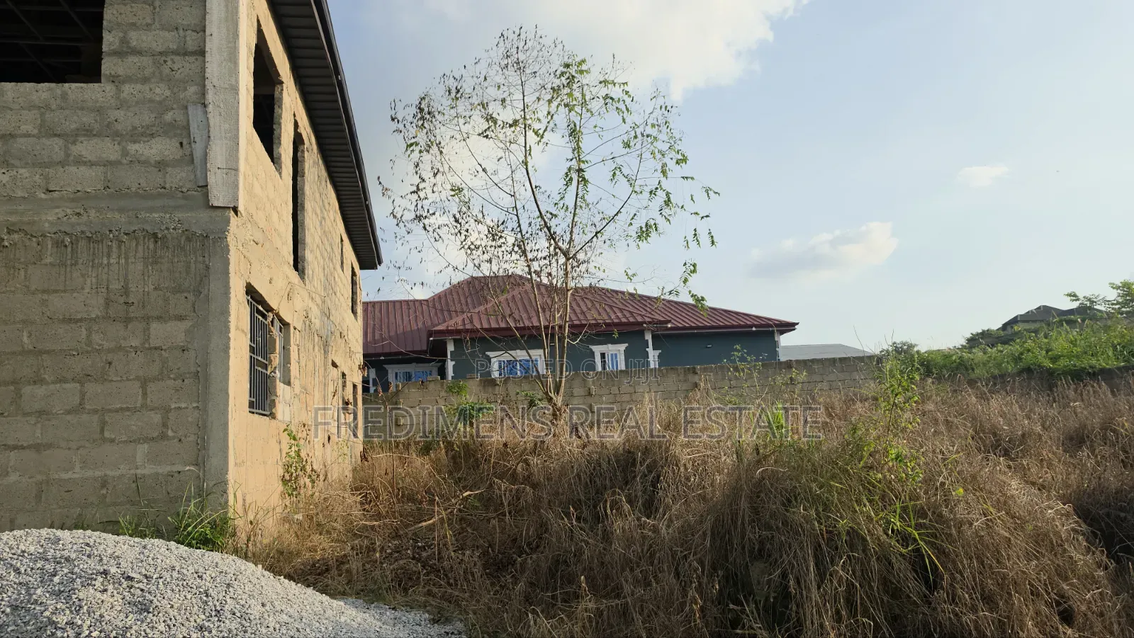 5bdrm House in Fredimens Real, Kwabre for sale in Kwabre