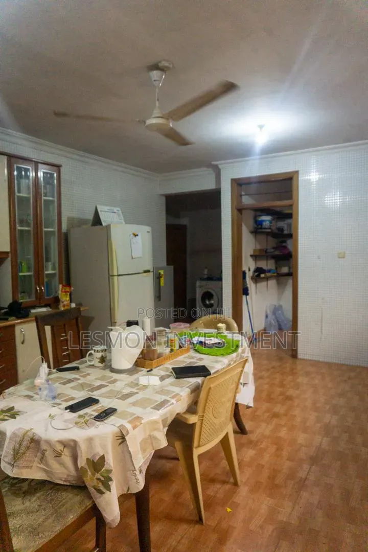 6bdrm Mansion in Lesmon Investment, Community 25 for sale in Community 25