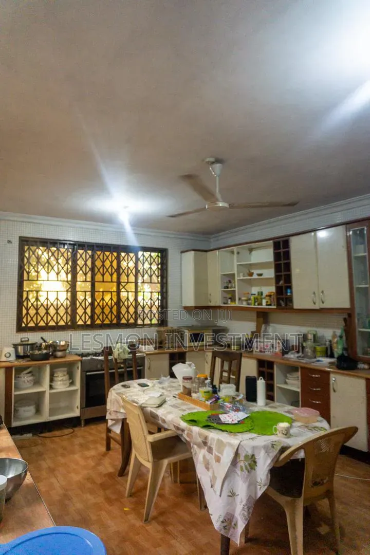 3bdrm House in Lesmon Investment, Community 25 for rent in Community 25