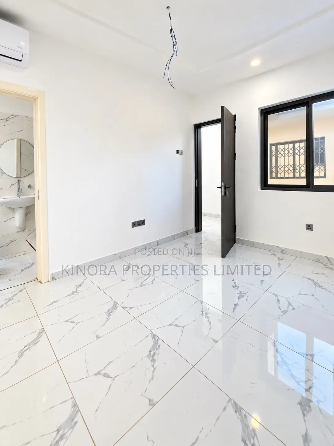 4bdrm Duplex in Abokobi for sale in Abokobi