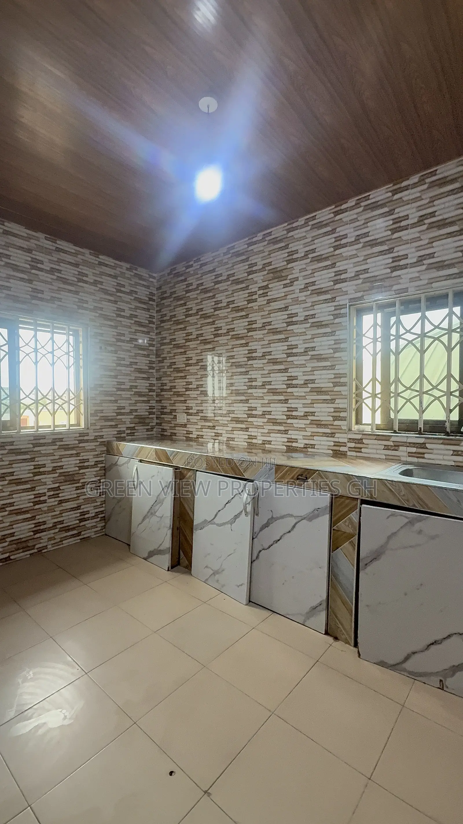 2bdrm Apartment in West Hills Mall Area for rent in West Hills Mall Area