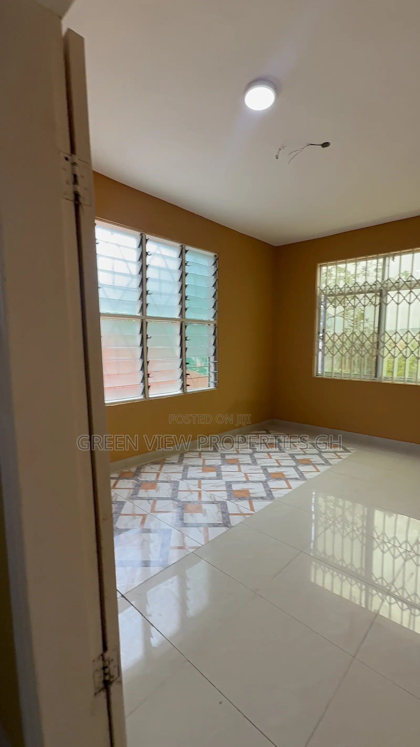 3bdrm Apartment in West Hills Mall Area for rent in West Hills Mall Area