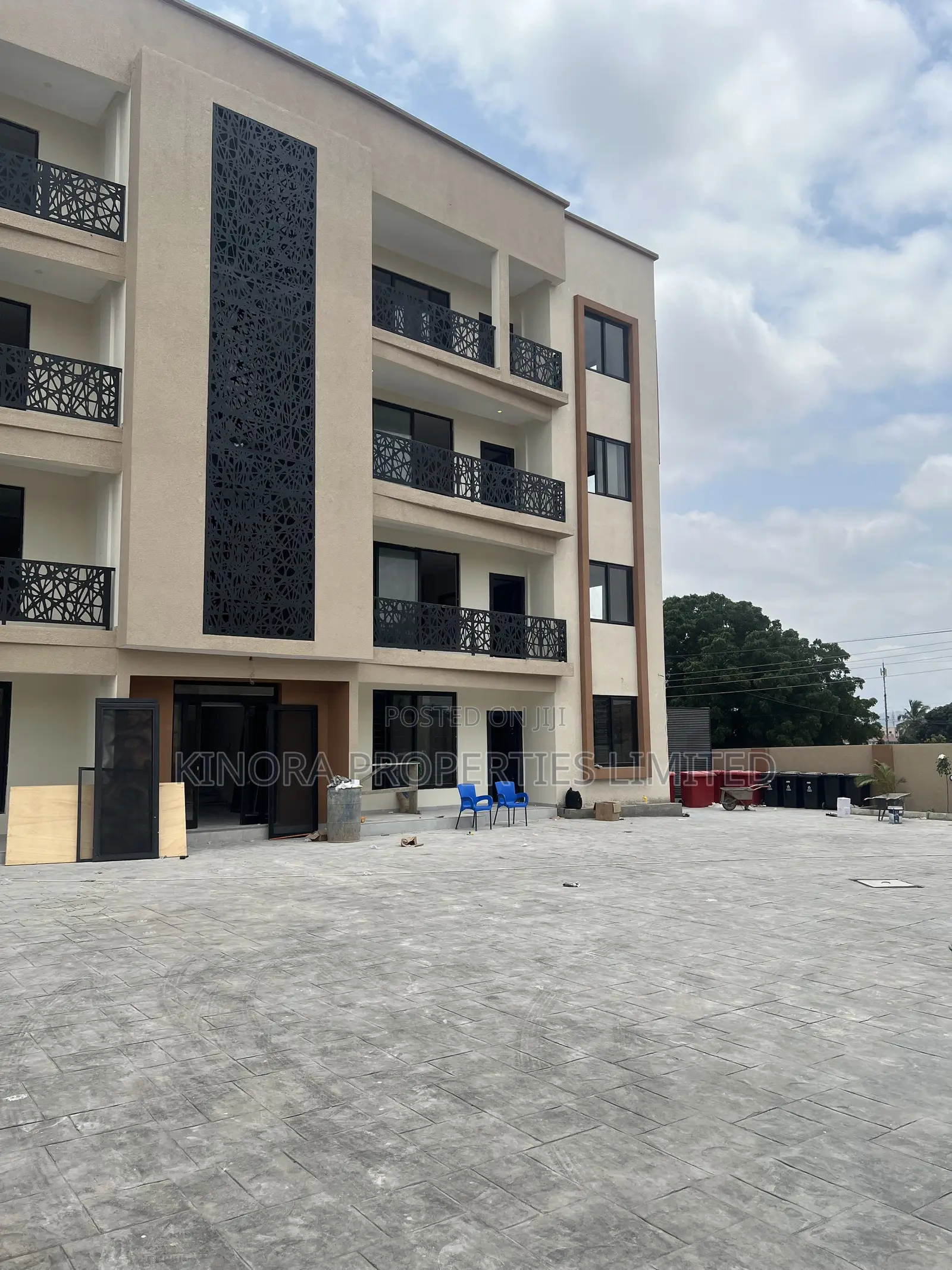 1bdrm Apartment in Winsconsin, North Legon for rent in North Legon