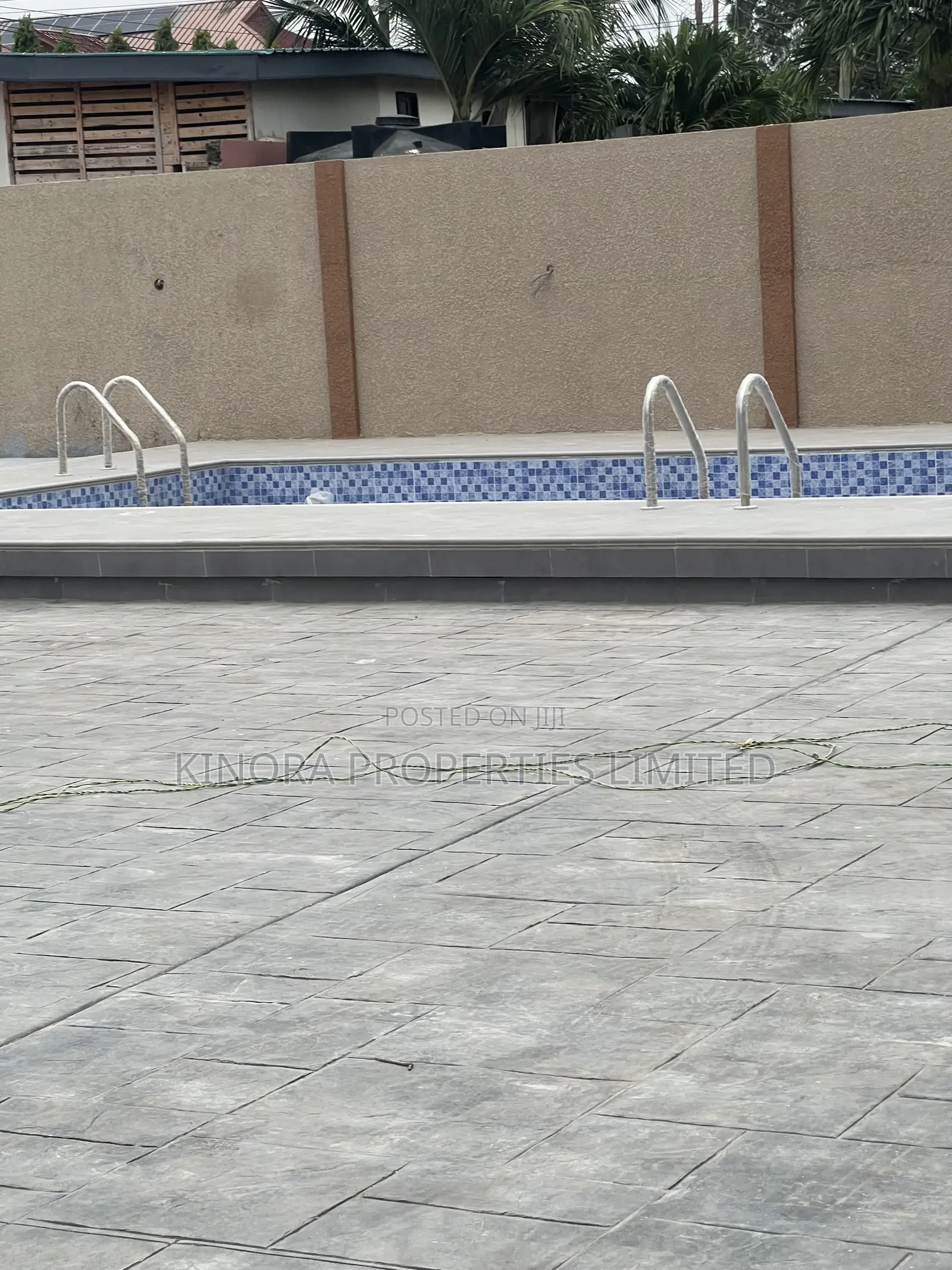 1bdrm Apartment in Winsconsin, North Legon for rent in North Legon