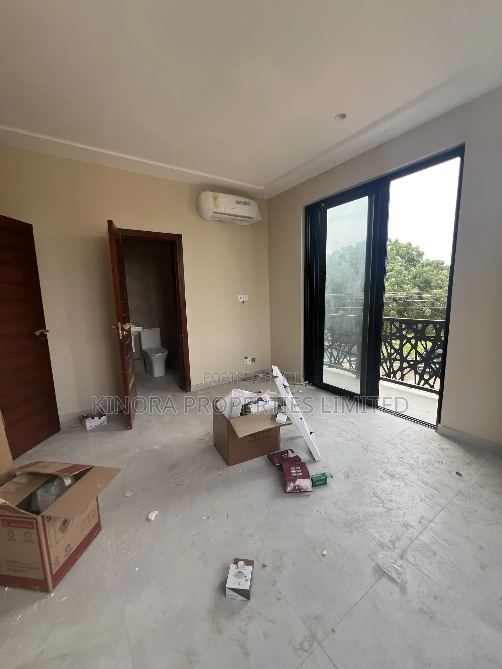 1bdrm Apartment in Winsconsin, North Legon for rent in North Legon