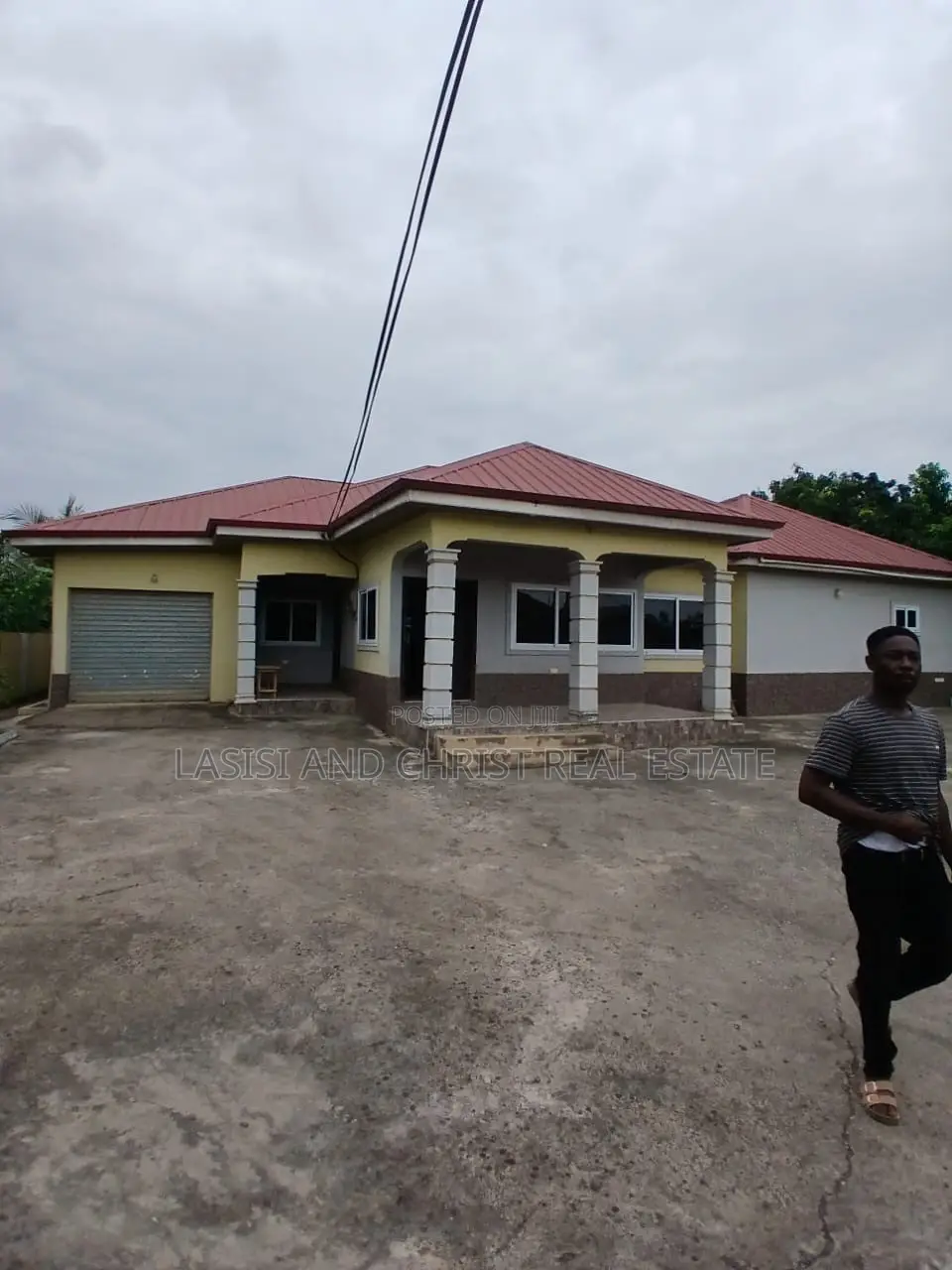 4bdrm House in Lasisi And Christ, Amasaman for rent in Amasaman