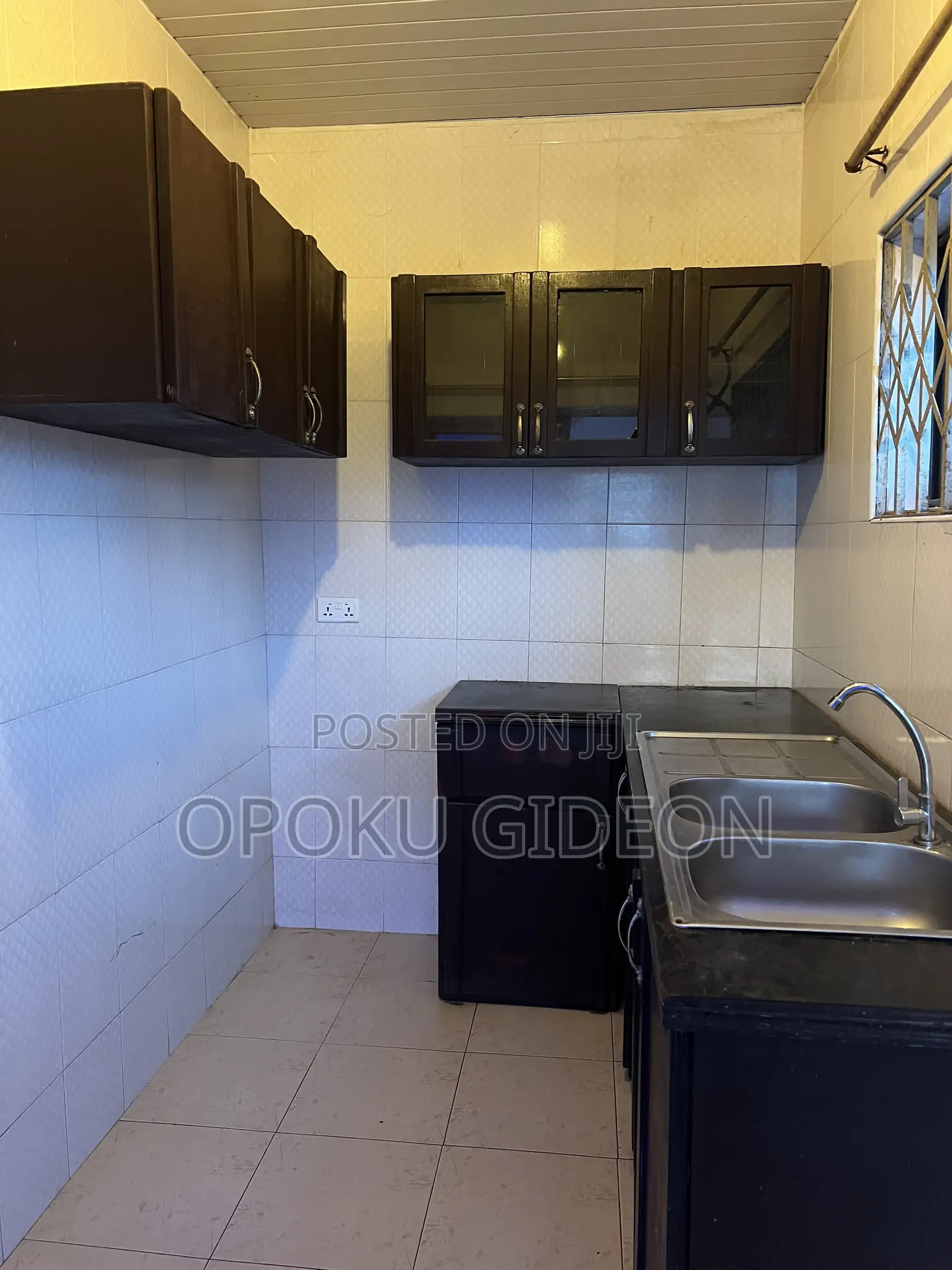 1bdrm Room & Parlour in Pentecost Junction, Ablekuma for rent in Ablekuma