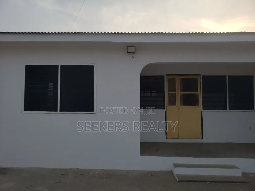 2bdrm House in Seekers Realty, GREDA Estate for rent in GREDA Estate