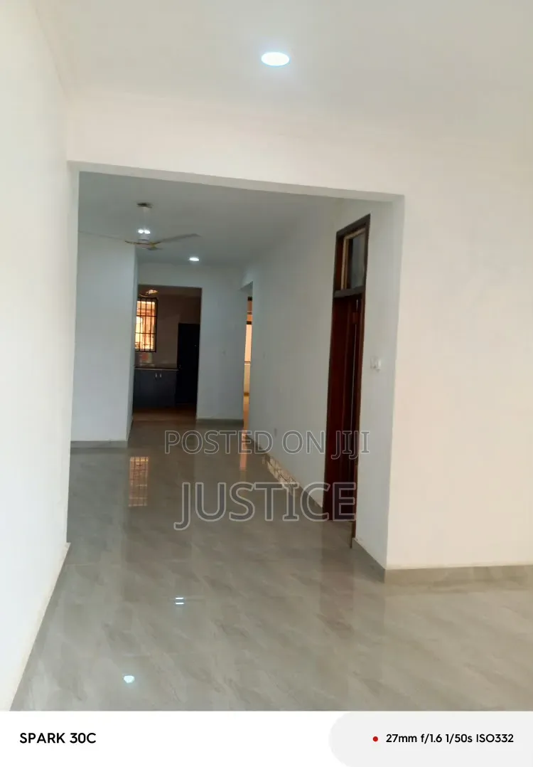 2bdrm Apartment in Asore Junction, Boi for rent in Boi