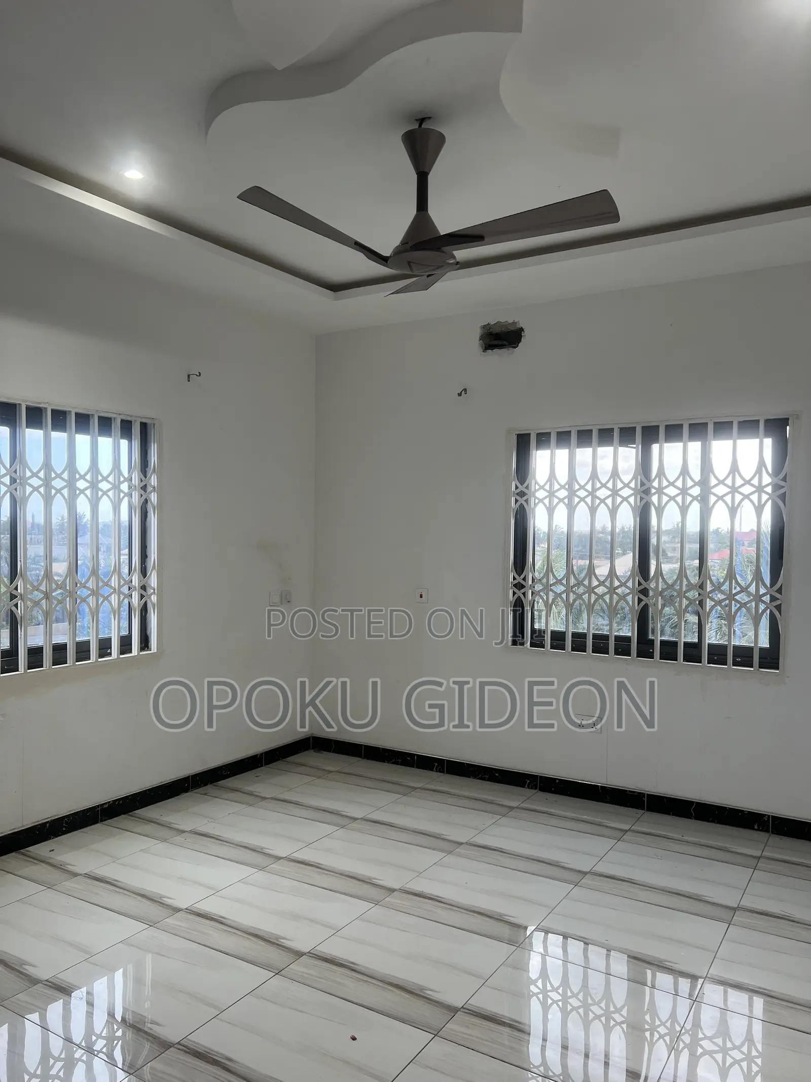 1bdrm Room & Parlour in Manhean Junction, Ablekuma for rent in Ablekuma