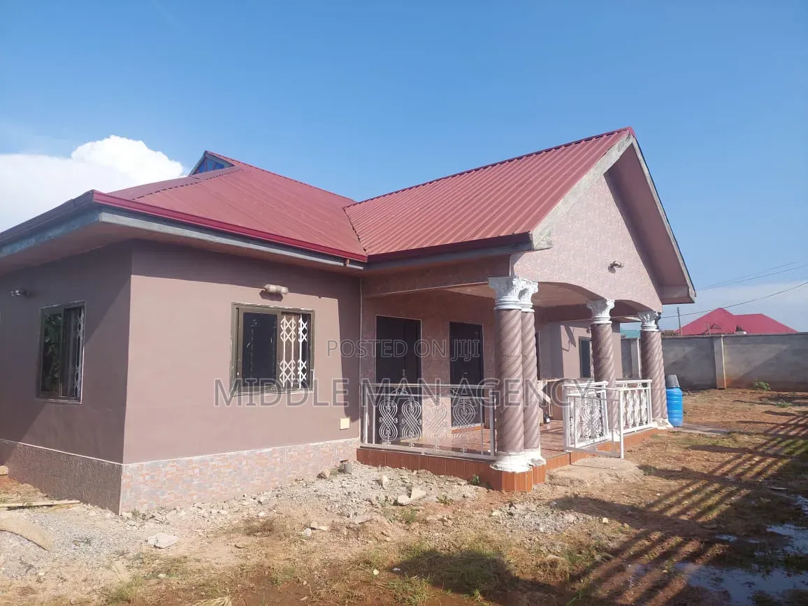 Furnished 4bdrm House in Middle Man Agency, Ejisu-Juaben Municipal in Ejisu-Juaben Municipal