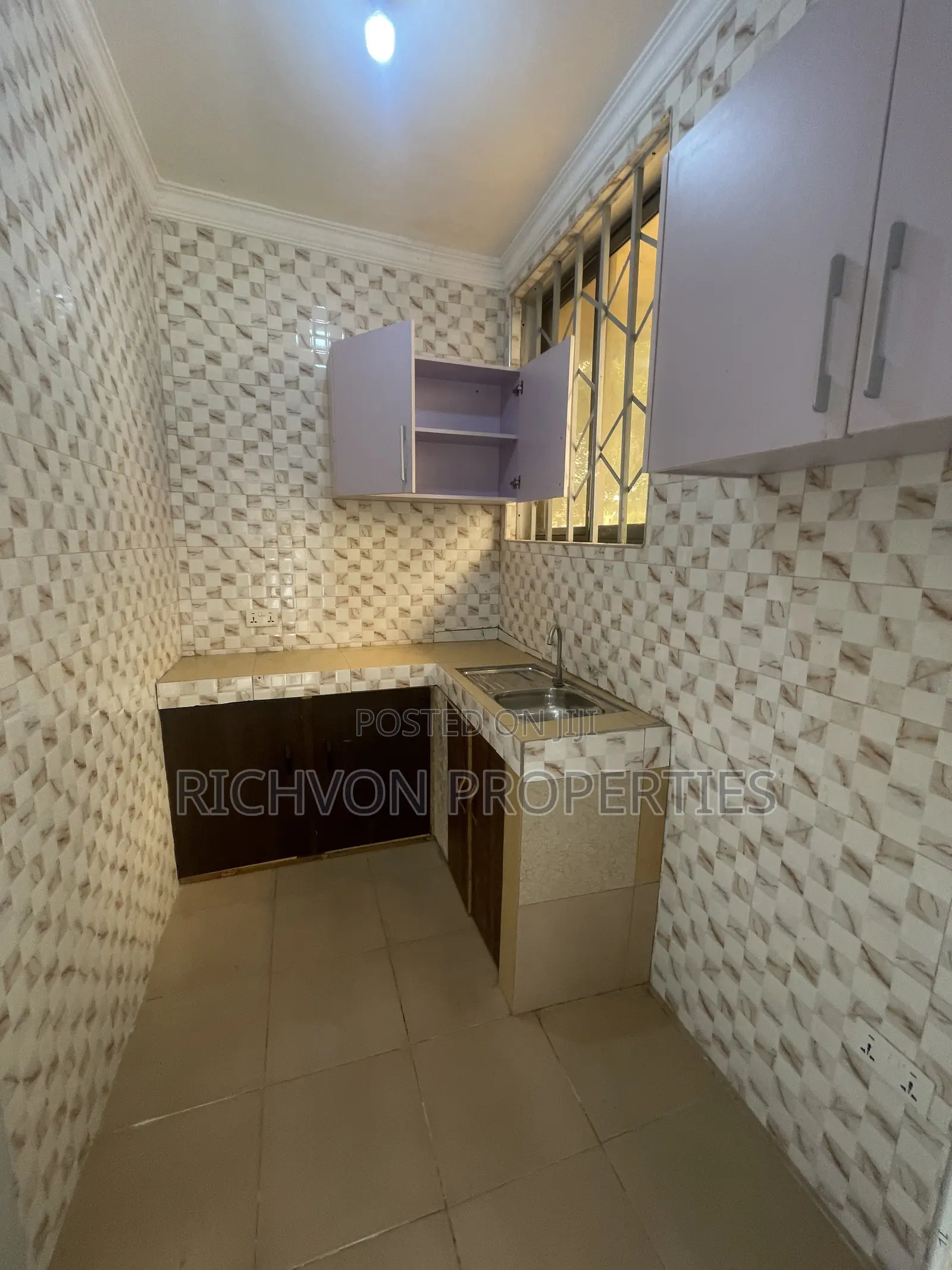 1bdrm Apartment in Richvon Properties, Baatsona Total for rent in Baatsona Total