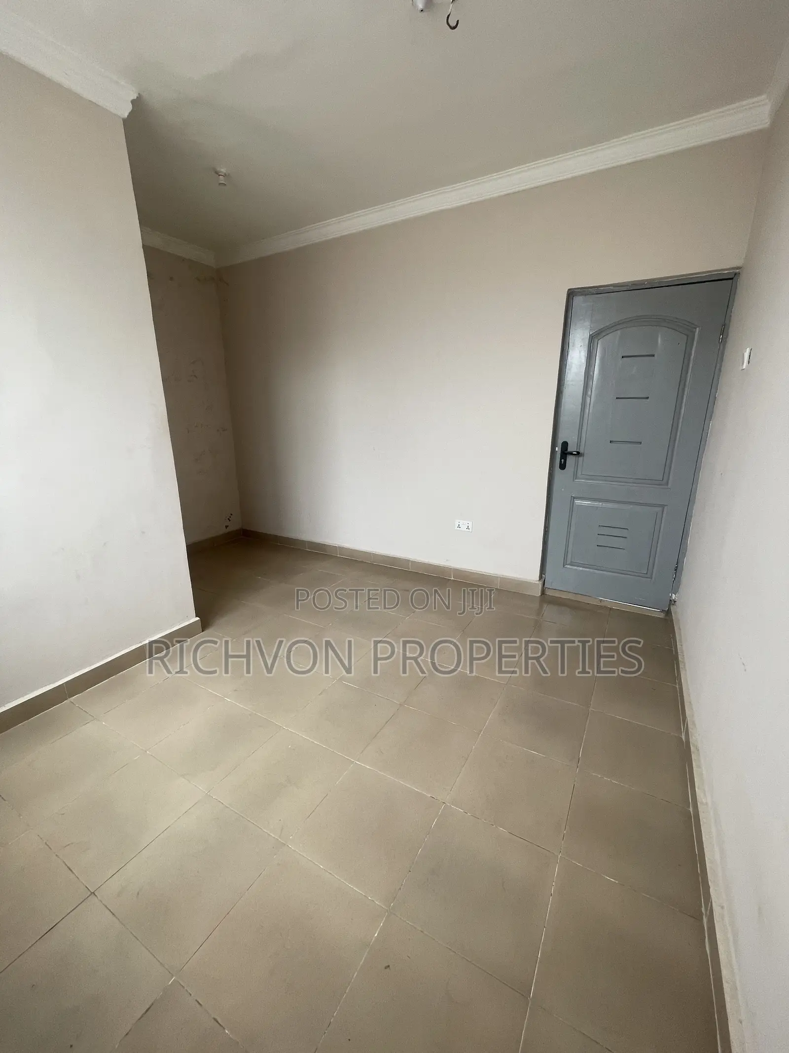 1bdrm Apartment in Richvon Properties, Baatsona Total for rent in Baatsona Total