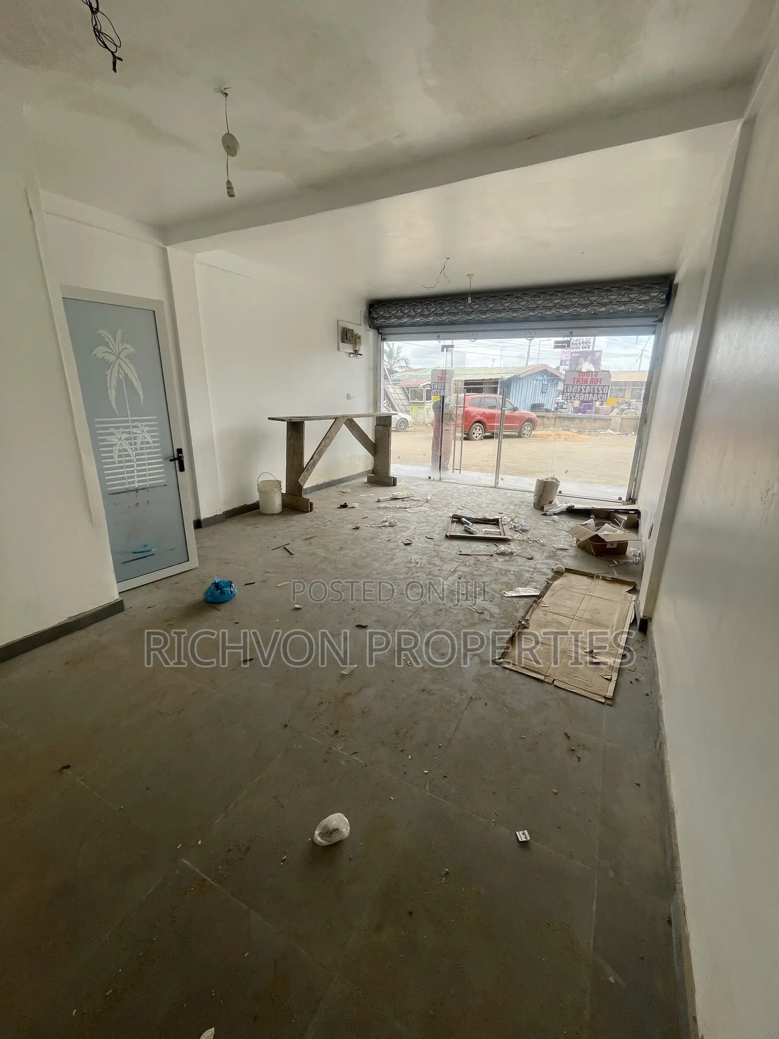 Shop for Rent at Spintex Texpo Market in Baatsona Total