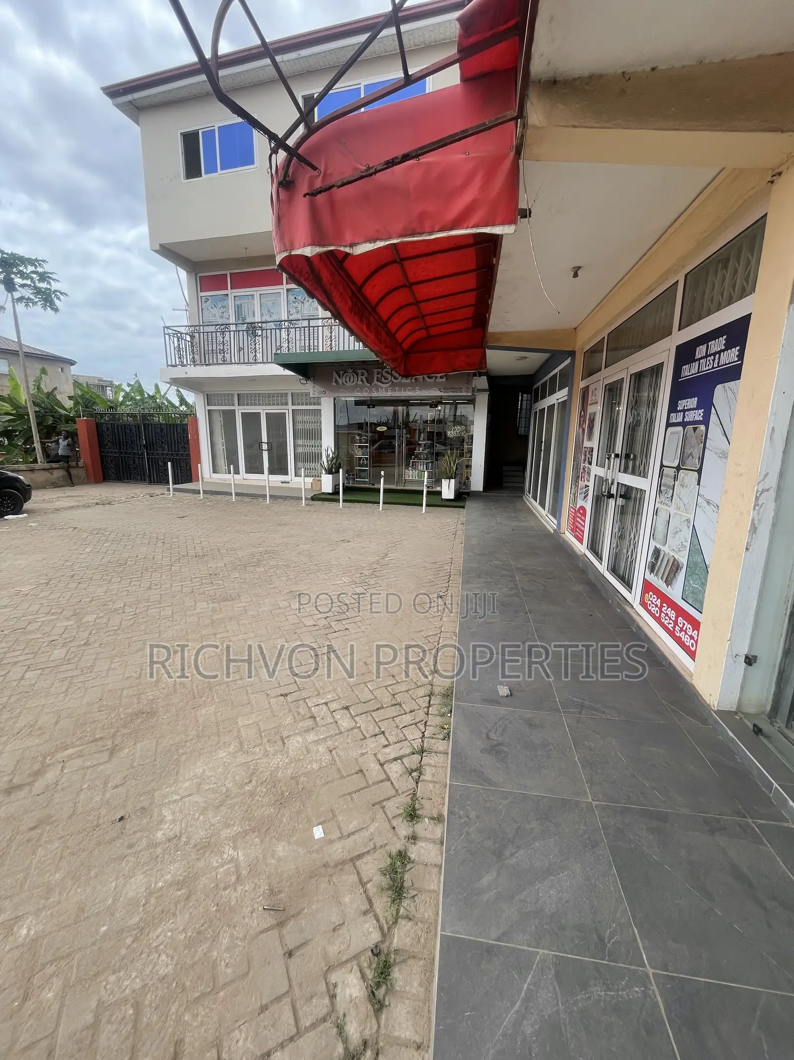 Shop for Rent at Spintex Texpo Market in Baatsona Total