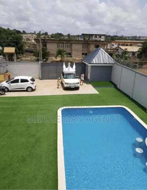 Furnished 4bdrm Mansion in Middle Man Agency, Kumasi Metropolitan in Kumasi Metropolitan