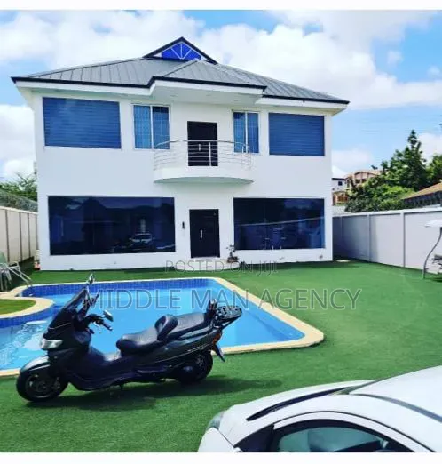 Furnished 4bdrm Mansion in Middle Man Agency, Kumasi Metropolitan in Kumasi Metropolitan