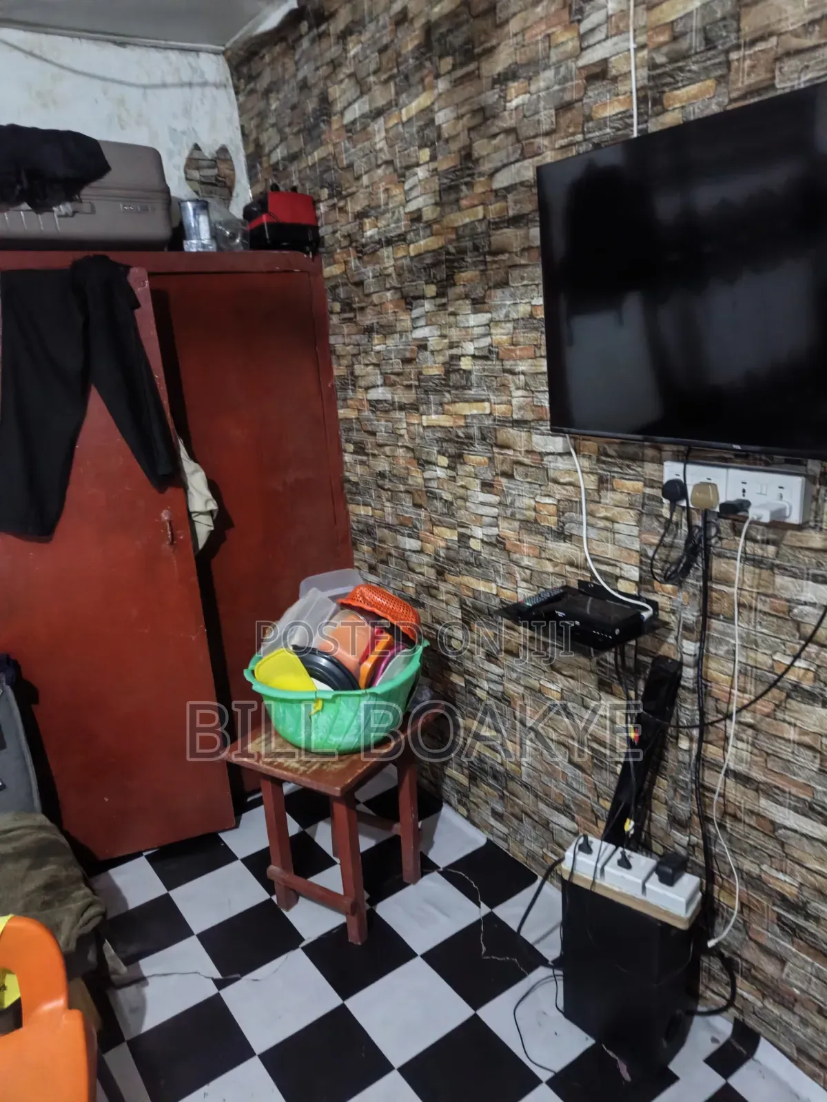 1bdrm Room & Parlour in Abofu 1St Estate for rent in Abofu