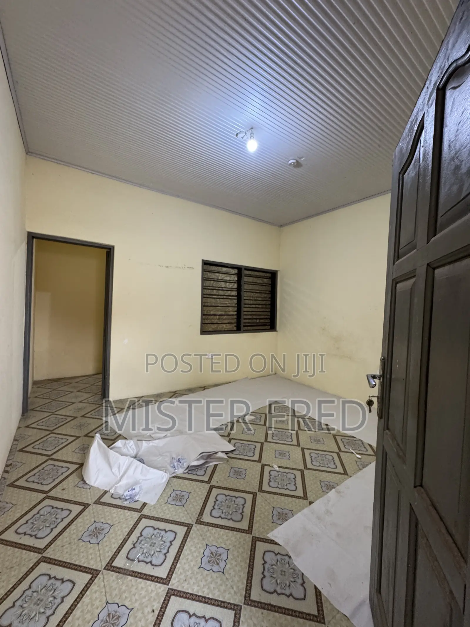 1bdrm Apartment in Redtop, Weija for rent in Weija