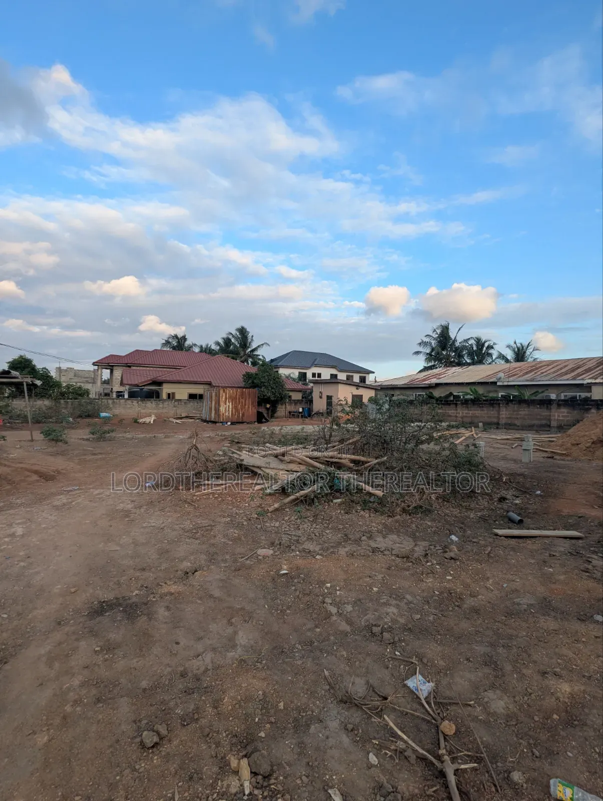 Titled Full Plot for Sale in New Legon